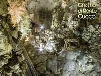 Escursioni nella Grotta di Monte Cucco a Fossato di Vico